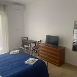 Roomors Of Naples - Sea View Apartment
