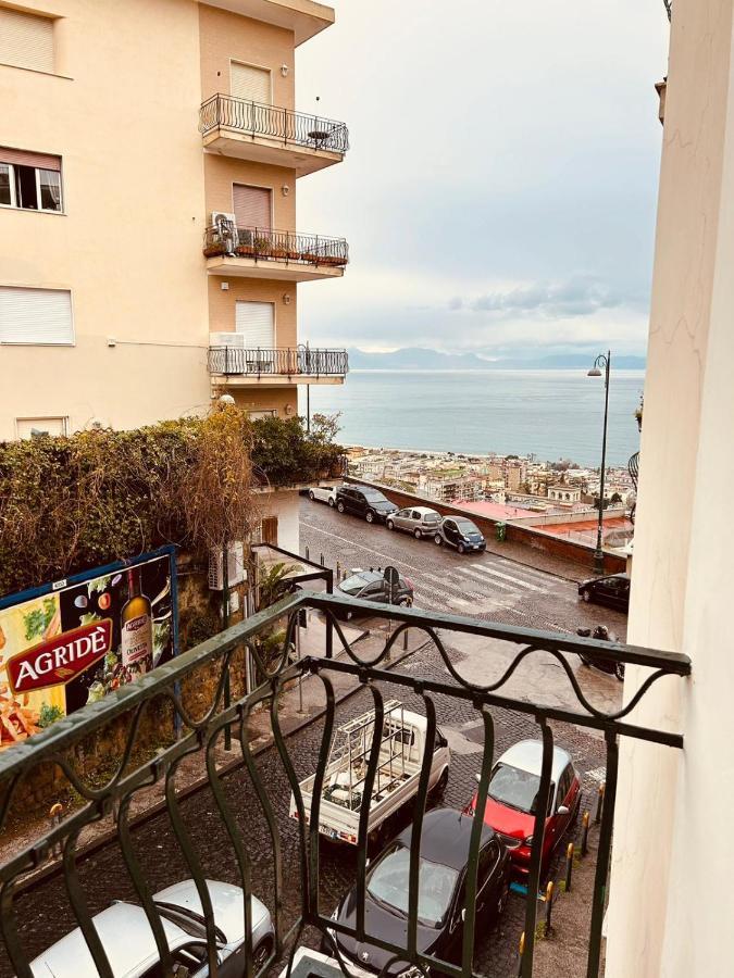 Guest house Roomors Of - Sea View Naples
