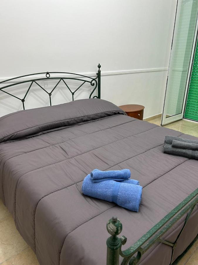 Roomors Of - Sea View
